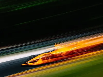 Lundgaard dá volta por cima e vence em Road America; Caio Collet é 17ª