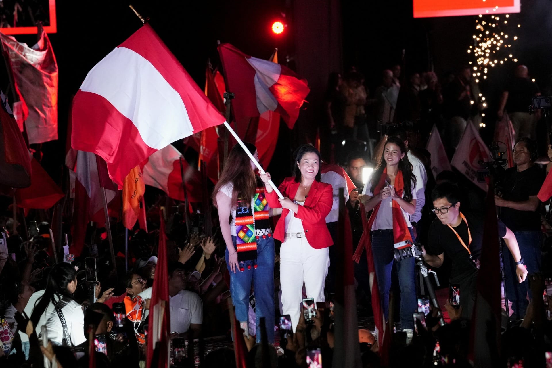 Eleição no Peru segue sem definição duas semanas após 2º turno