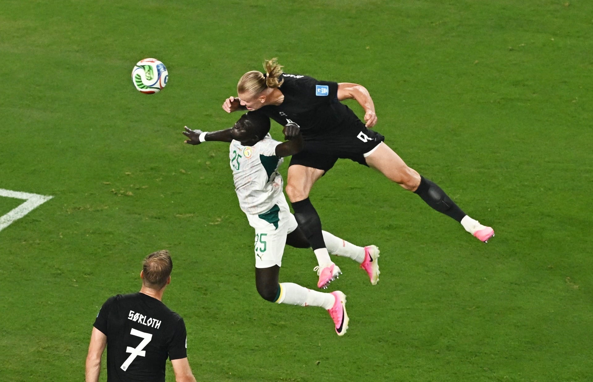 Haaland chega a 59 gols em 52 jogos pela seleção da Noruega