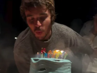 Sasha está grávida? João Lucas explica mão na barriga durante aniversário