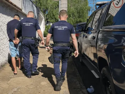 Homem é preso após usar facão para ameaçar companheira e enteada grávida