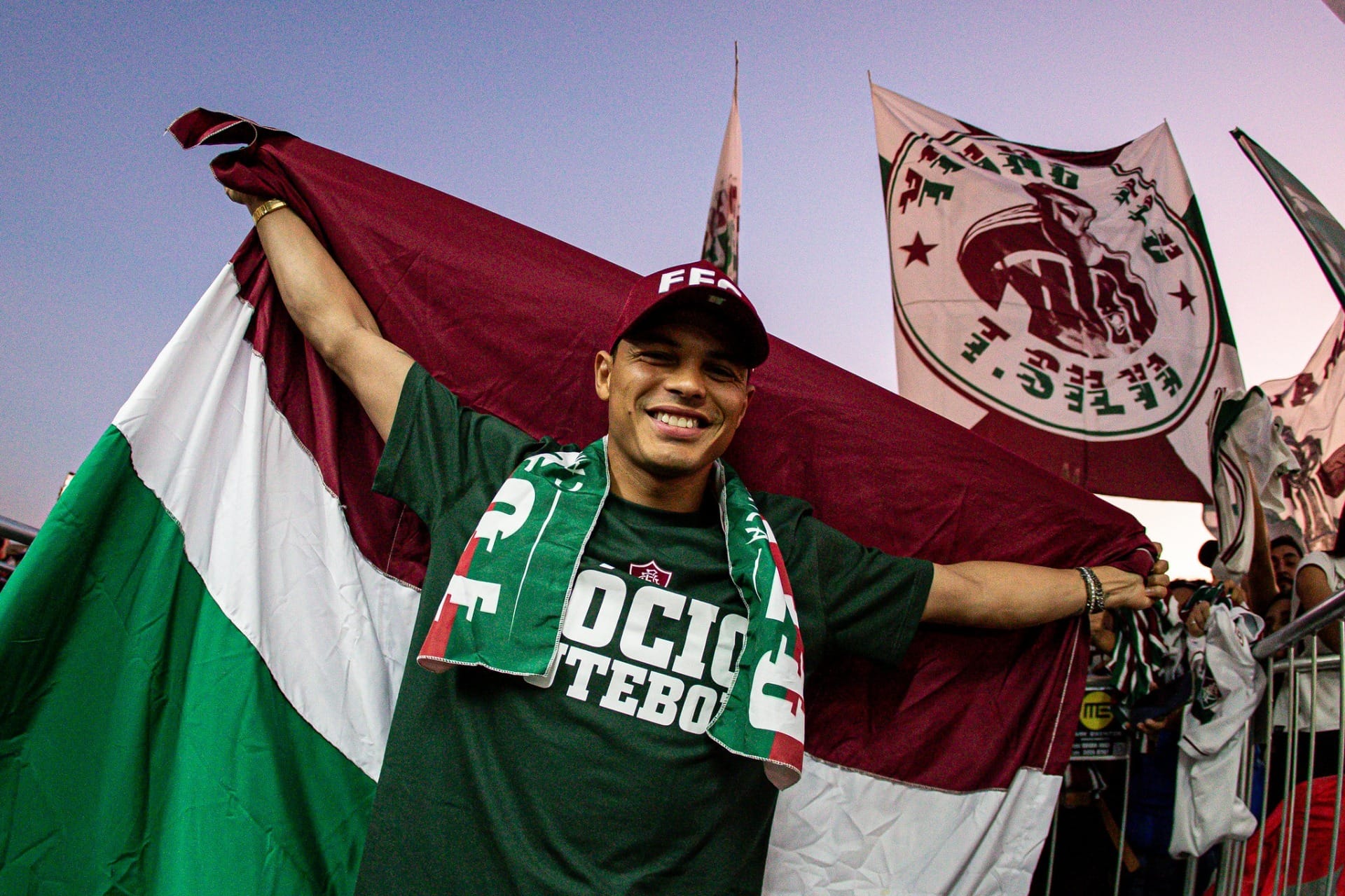 Thiago Silva pode reestrear pelo Fluminense contra o Bahia