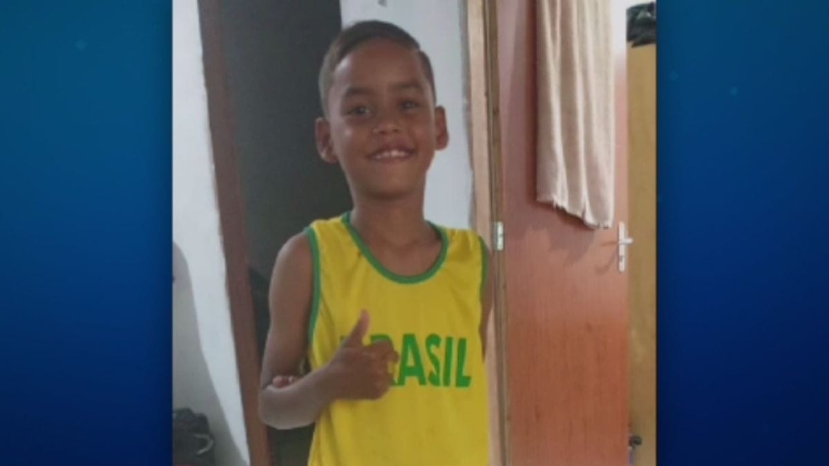 Criança de 8 anos morre após tiro acidental disparado pelo irmão no RN