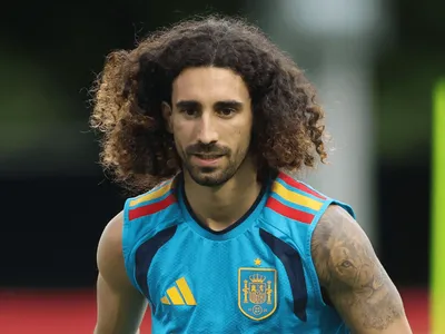 Mulher de Cucurella sofre ameaças de morte após acerto com Real Madrid