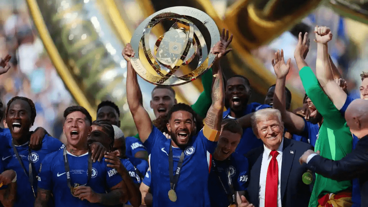 Donald Trump na entrega do troféu da Copa do Mundo de Clubes | Reprodução: REUTERS/Hannah Mckay