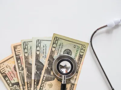Vale a pena o investimento em medicina? Veja o retorno da carreira