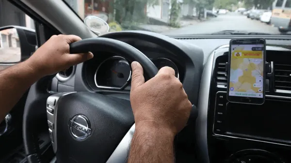Motorista de aplicativo embriagada mata motociclista após ultrapassagem