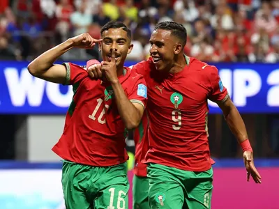 Marrocos sofre, vira sobre o Haiti e se classifica em 2º no grupo do Brasil