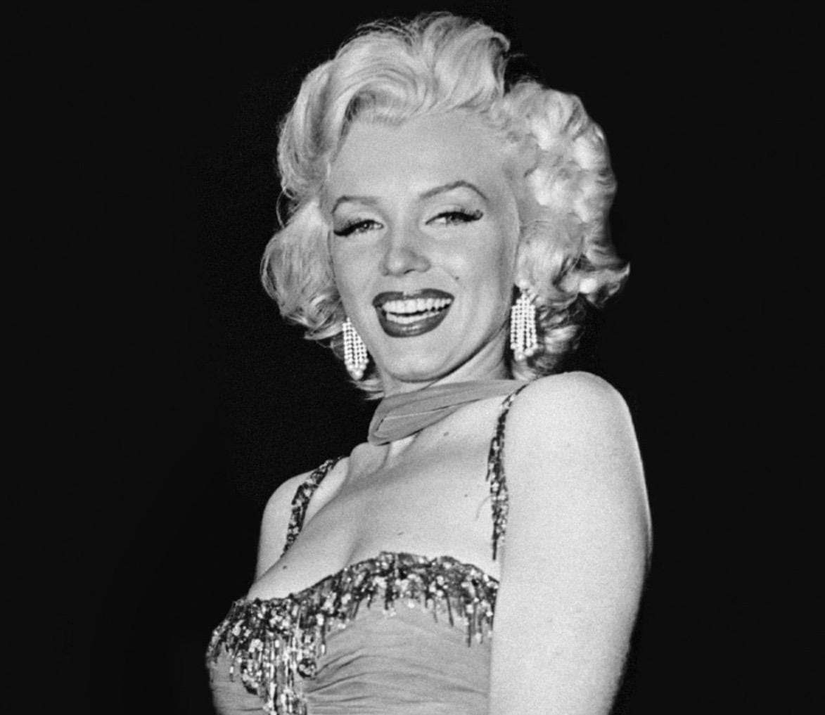 Marilyn Monroe faria 100 anos e continua influenciando moda e cultura pop