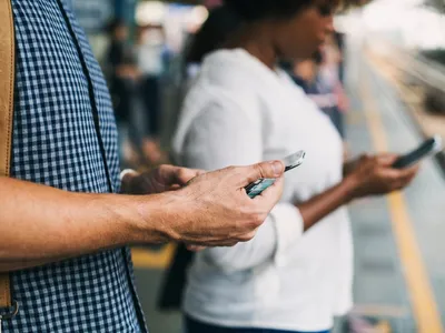 Pesquisa mostra que o Brasil já tem mais smartphones do que habitantes