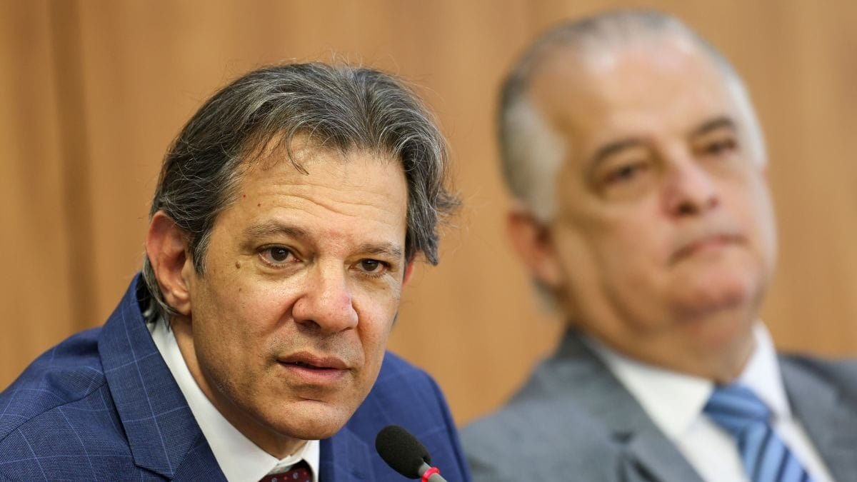 Haddad escolhe Márcio França como vice em chapa para governo de SP