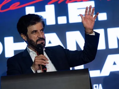 FIA retira limite de mandatos e amplia poder de Ben Sulayem; entenda