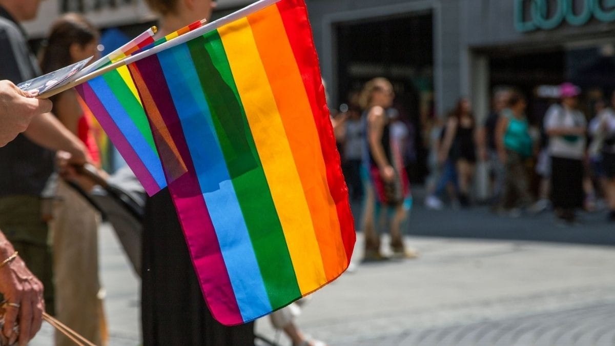 Como a Parada LGBT+ de Seattle vai afetar Irã e Egito na Copa do Mundo?