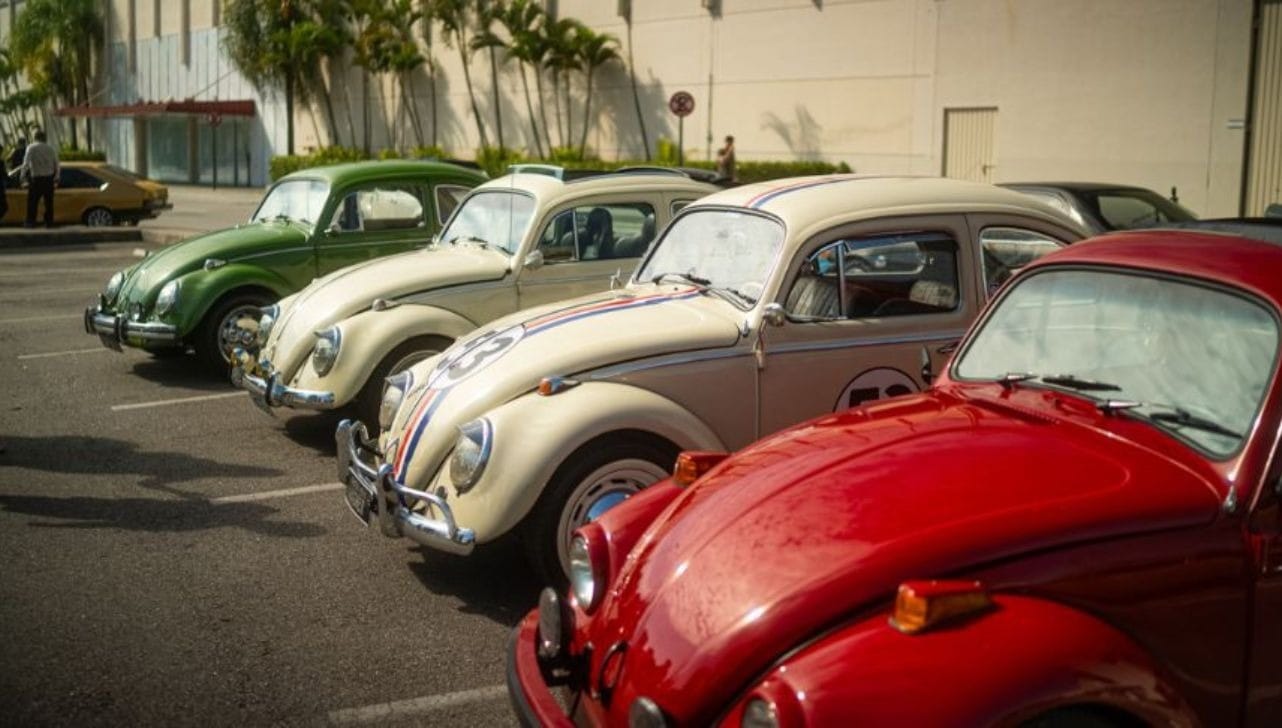 Encontro de carros antigos neste domingo (27), em Taubaté