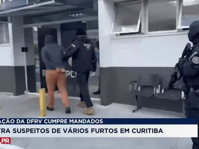 DFRV prende suspeitos de furto e  roubos de carros no Centro de Curitiba