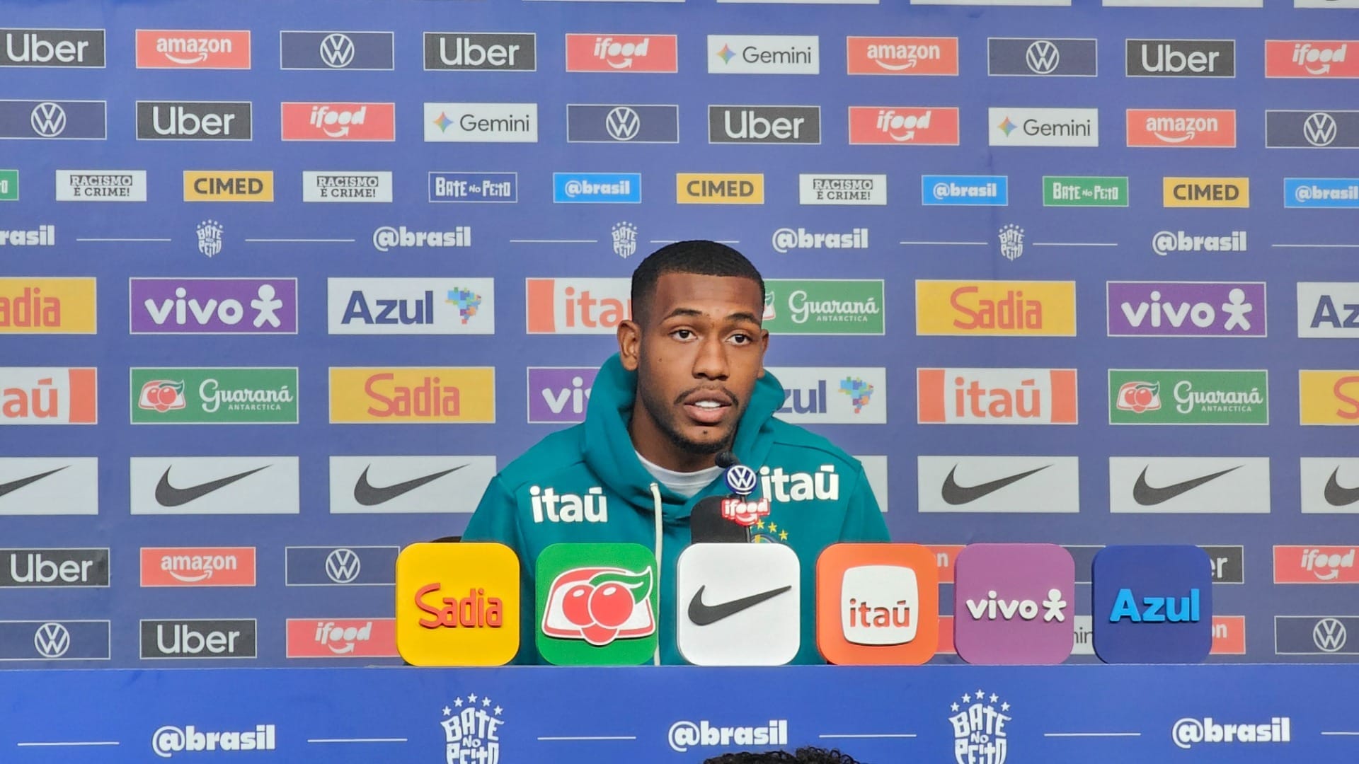 Rayan sonha com gol na Copa e revela estratégia da Seleção no mata-mata