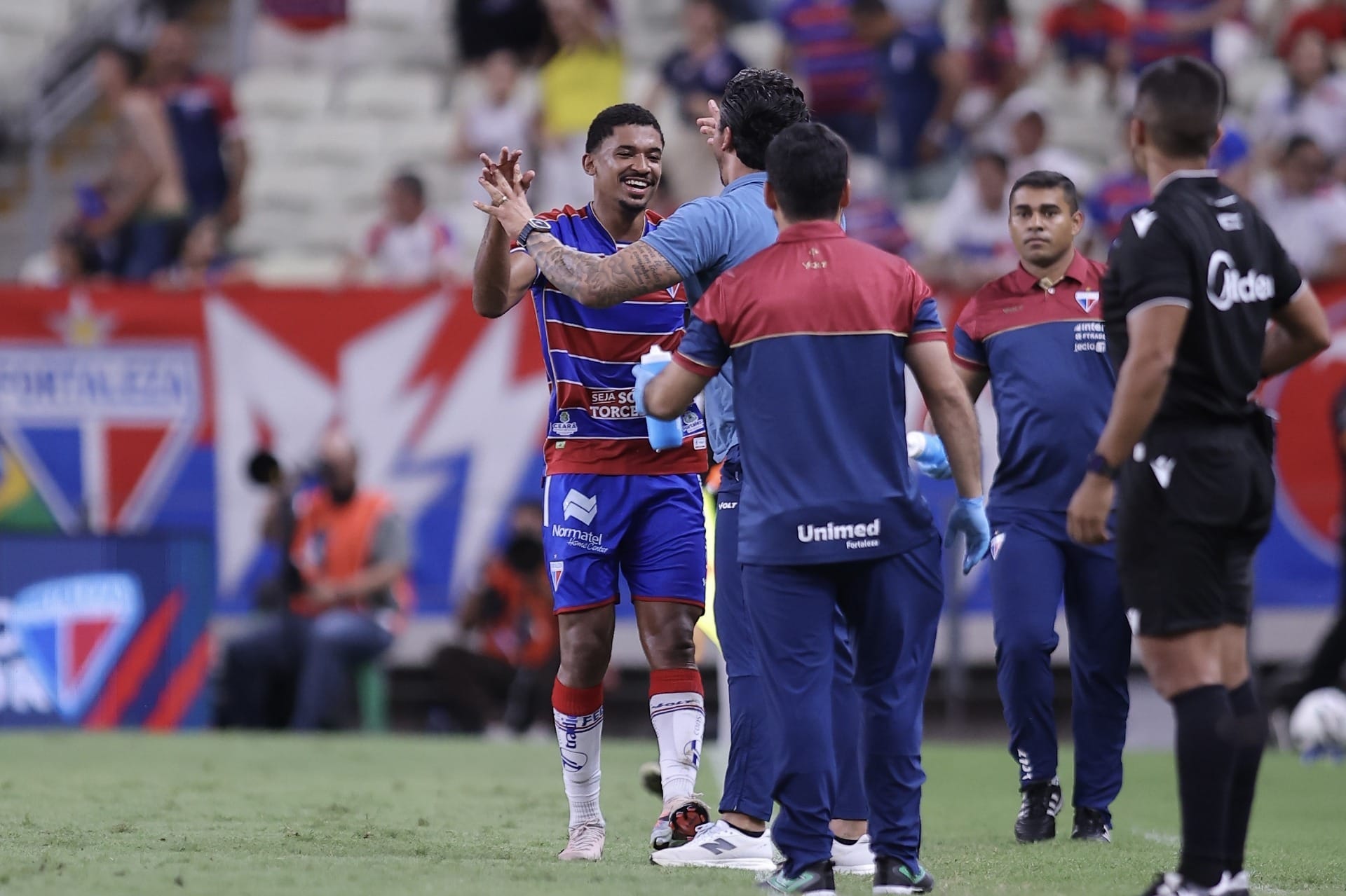Série B tem vitória do Fortaleza e derrota do Ceará; veja todos resultados