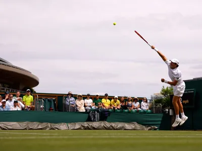 João Fonseca estreia com vitória dominante em Wimbledon