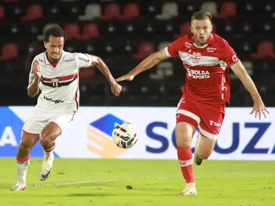 Série B: Atacante ex-Inter marca e deixa clube paulista a um passo do Z4