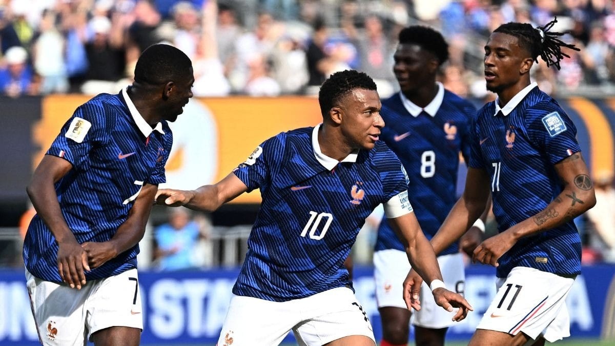 Bobadilla x Mbappé: jogadores do Brasileirão vão enfrentar astros da França