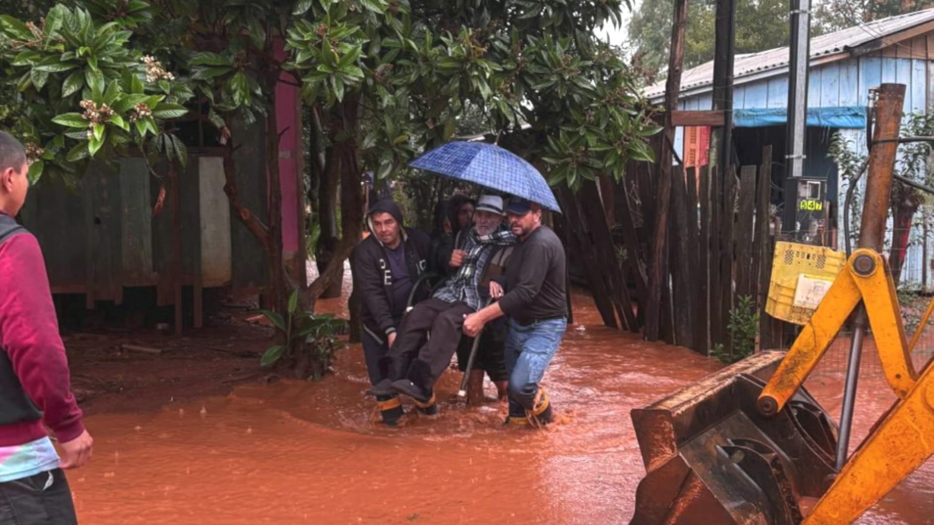 Chuvas do El Niño já causam alagamentos em cidades do Rio Grande do Sul