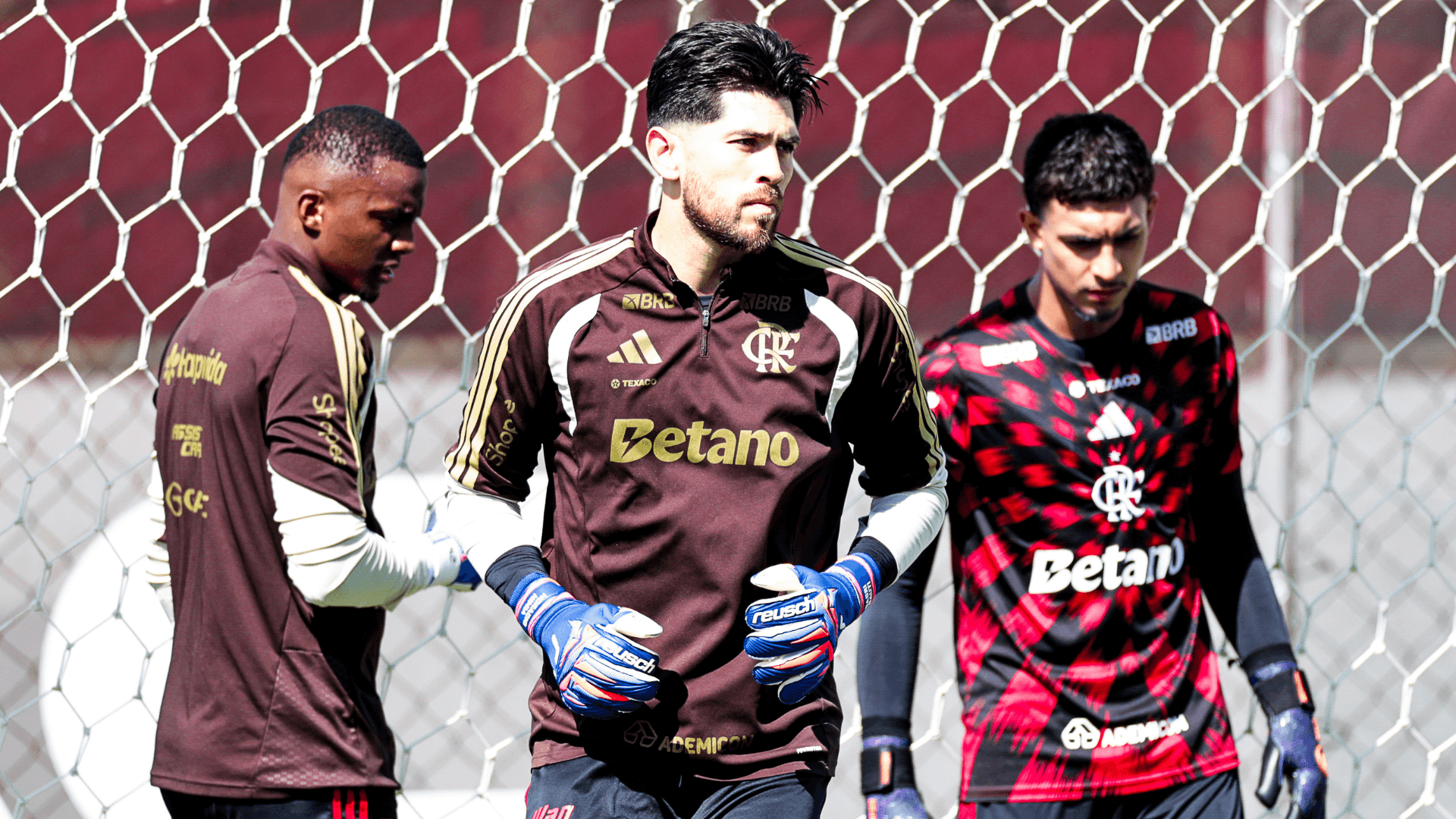 Rossi, goleiro do Flamengo, foca na prepração intertemporada. Foto: Gilvan de Souza/Flamengo