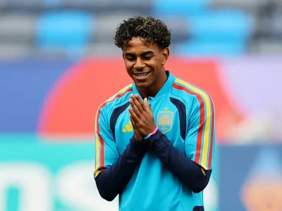 Espanha de Yamal tem leve favoritismo contra Bélgica de De Bruyne