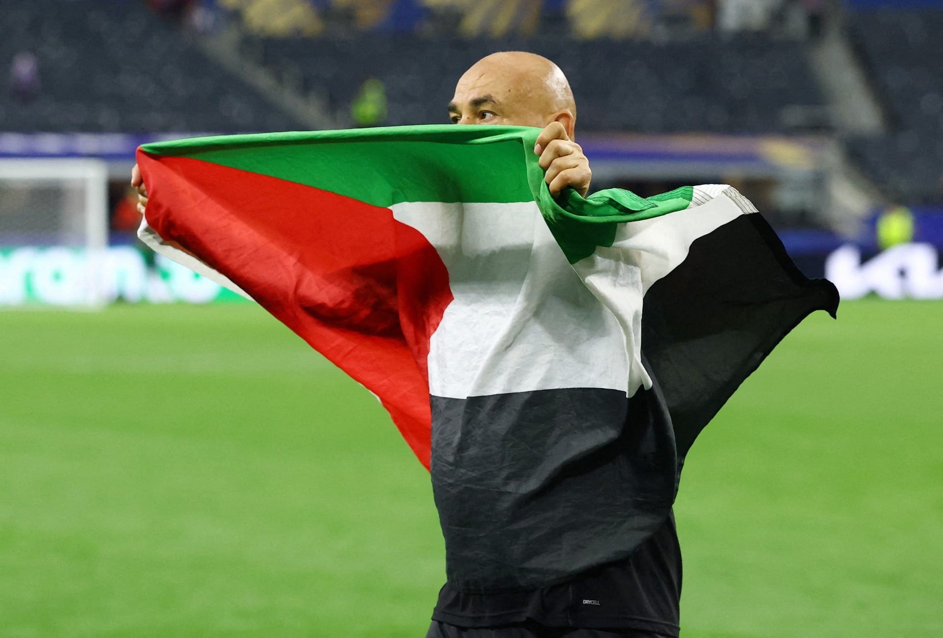 Técnico do Egito dedica vitória na Copa ao povo palestino: 