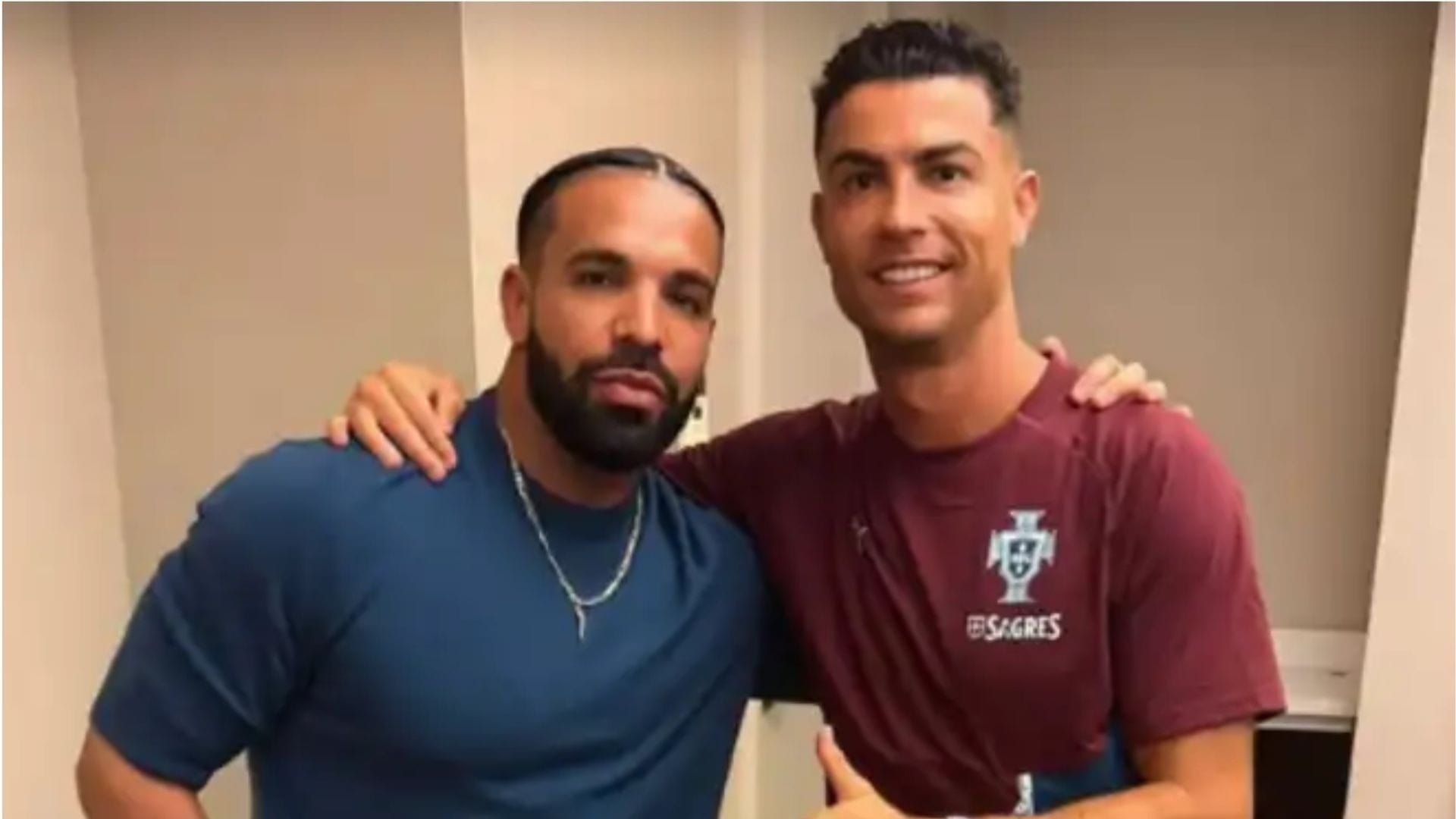 Cristiano Ronaldo posa com Drake após classificação na Copa: "Meu irmão"