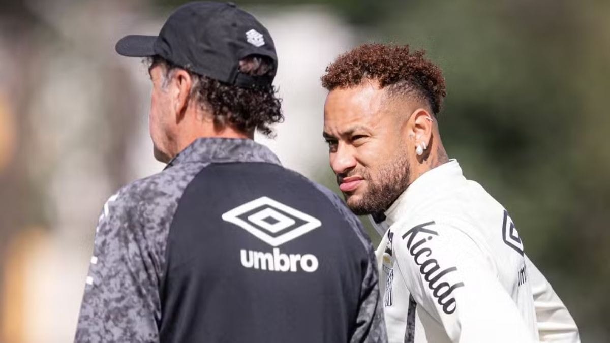 Cuca diz que não há plano definido para retorno de Neymar ao Santos
