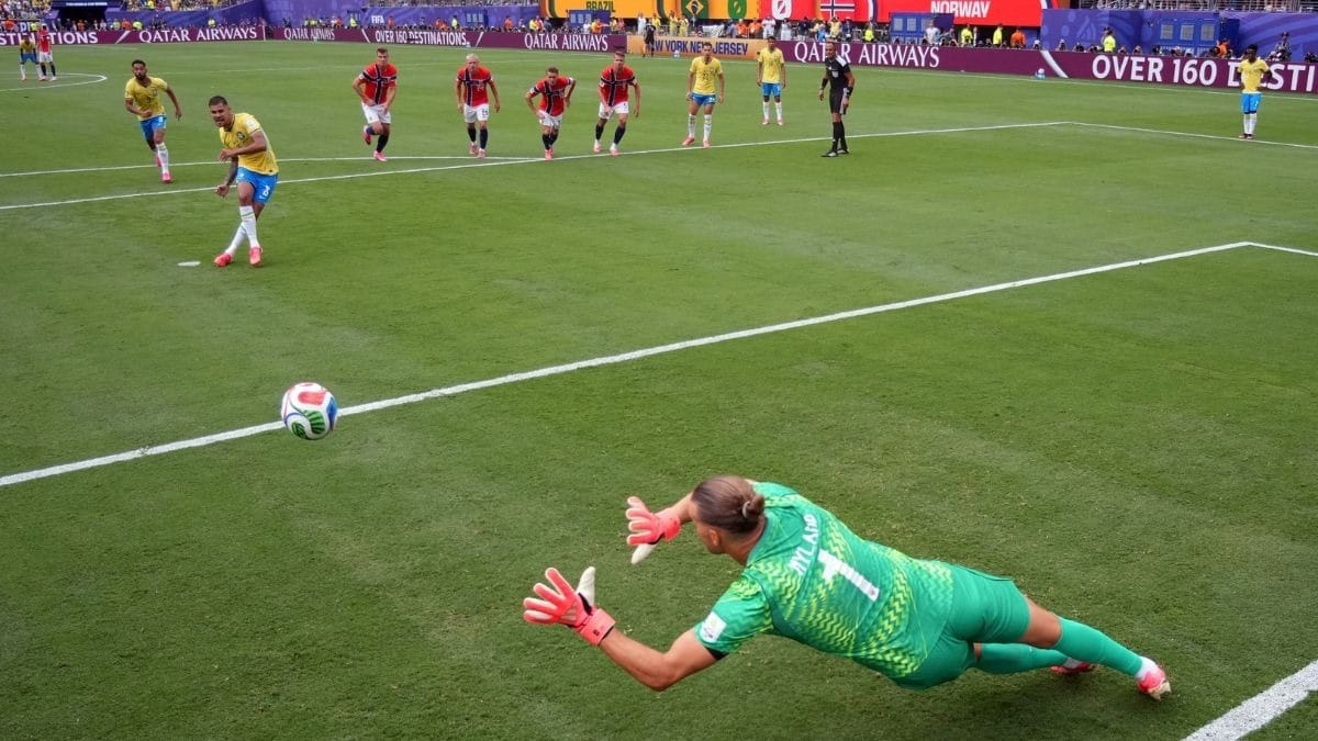 Histórico mostra feito raro do goleiro da Noruega ao defender pênalti