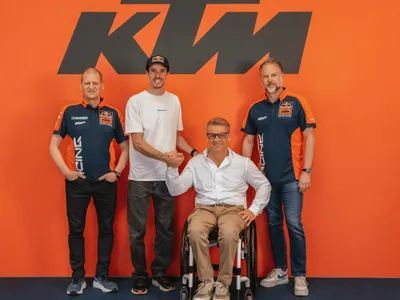 MotoGP: KTM anuncia Di Giannantonio e Alex Márquez para 2027