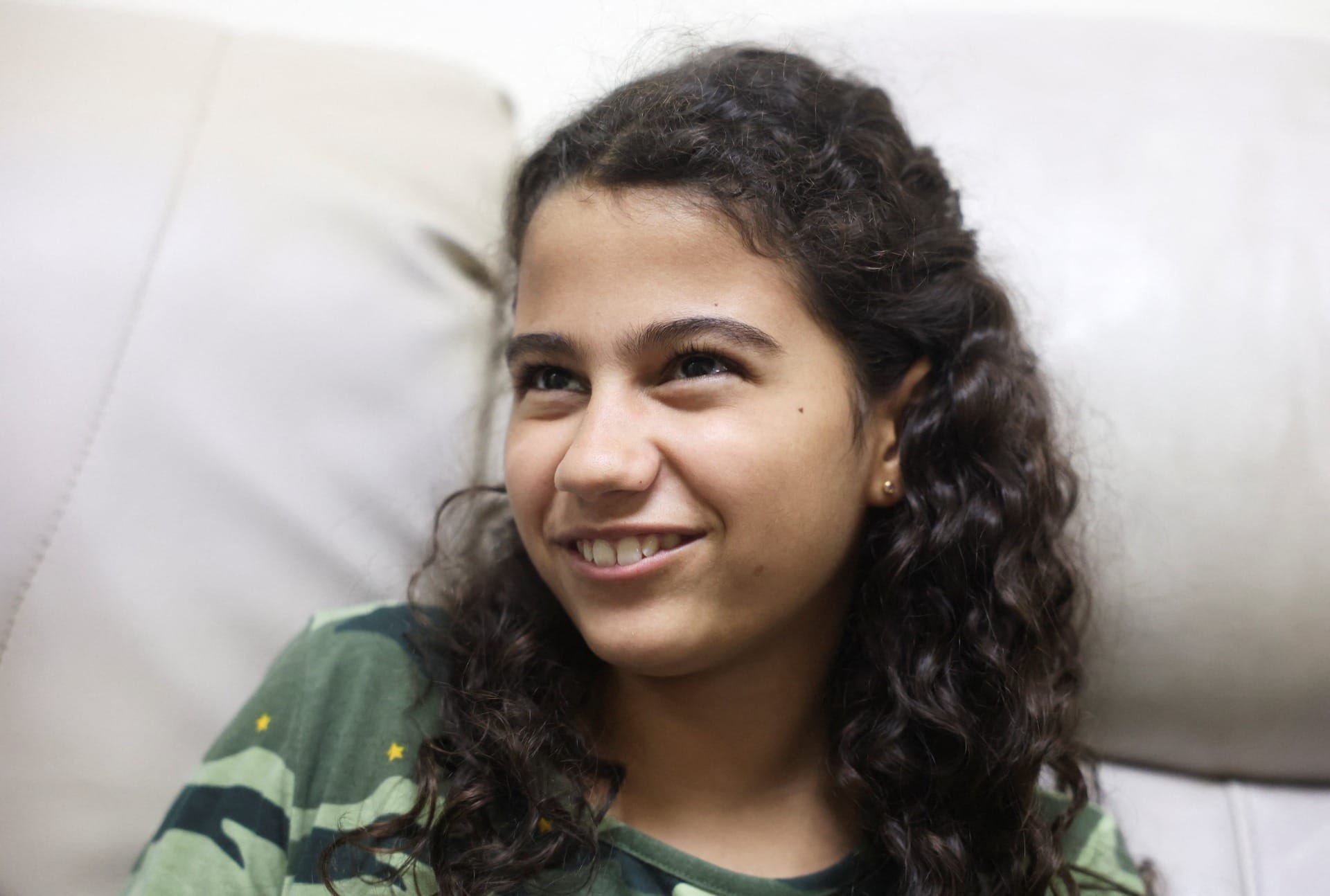 Menina de 12 anos conta como sobreviveu por 32 h sob escombros na Venezuela