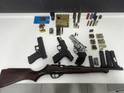 Após denúncia de ameaça, homem é preso com armas irregulares em Sorocaba