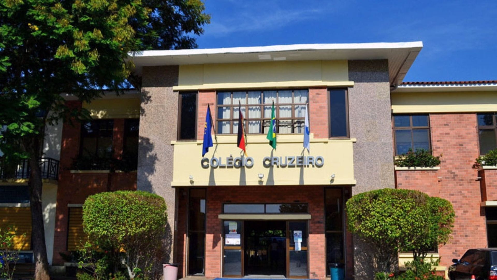 Estudantes criam lista com categorias sexuais para alunas em colégio no Rio