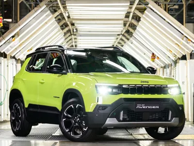 Jeep Avenger será vendido apenas com sistema híbrido no Brasil; veja fotos