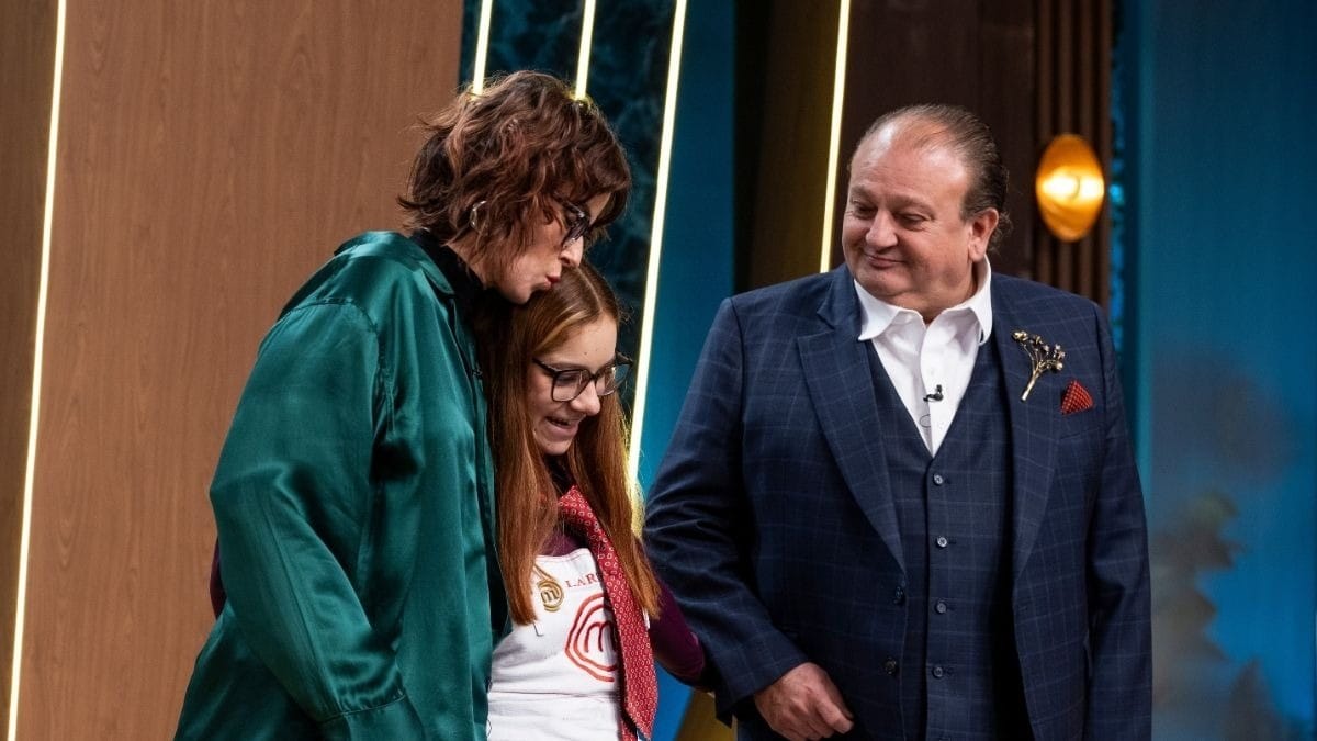 Larissa é eliminada do MasterChef 2026 com elogio de Jacquin: "Prodígio"