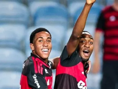 Flamengo derrota Lausanne com gols de Garotos do Ninho