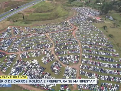 Cemitério de carros: autoridades de Jacareí se manifestam sobre o local