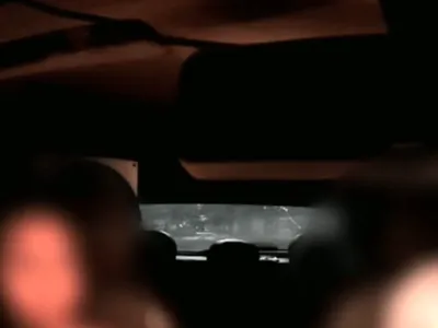 Criminoso 'ensina' vítima a desbloquear celular durante assalto no RJ; veja