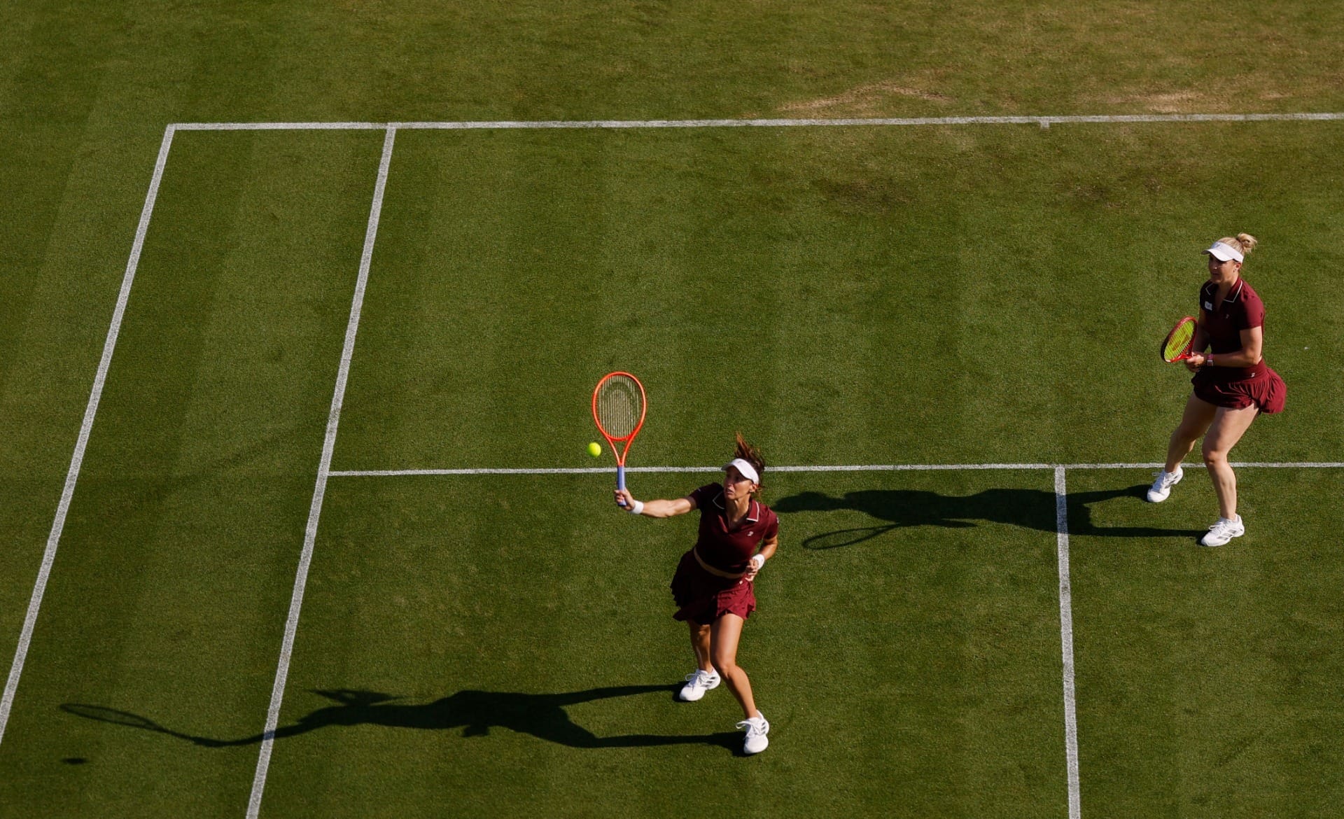 Luisa Stefani na Final de Wimbledon: Brasil Encerra Jejum de 59 Anos em Duplas