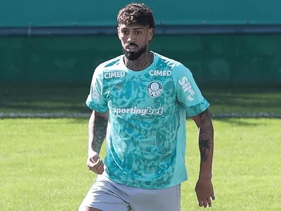 Reforço do Palmeiras faz primeiro jogo-treino com elenco