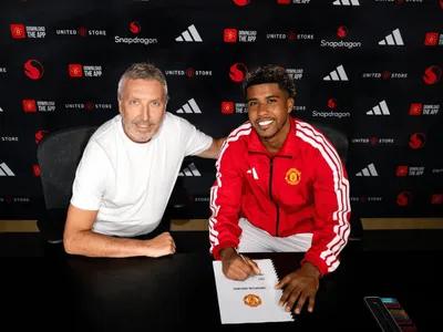 Manchester United anuncia contratação de meia brasileiro; veja detalhes