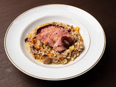 Arroz de pato com especiarias e frutas secas | Band Receitas