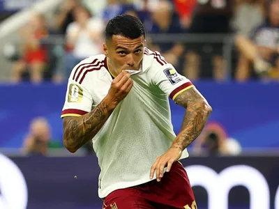 Espanha controla jogo, elimina a França de novo e vai para final da Copa