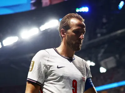 Kane se desculpa após queda da Inglaterra: "Demos sangue, suor e lágrimas"