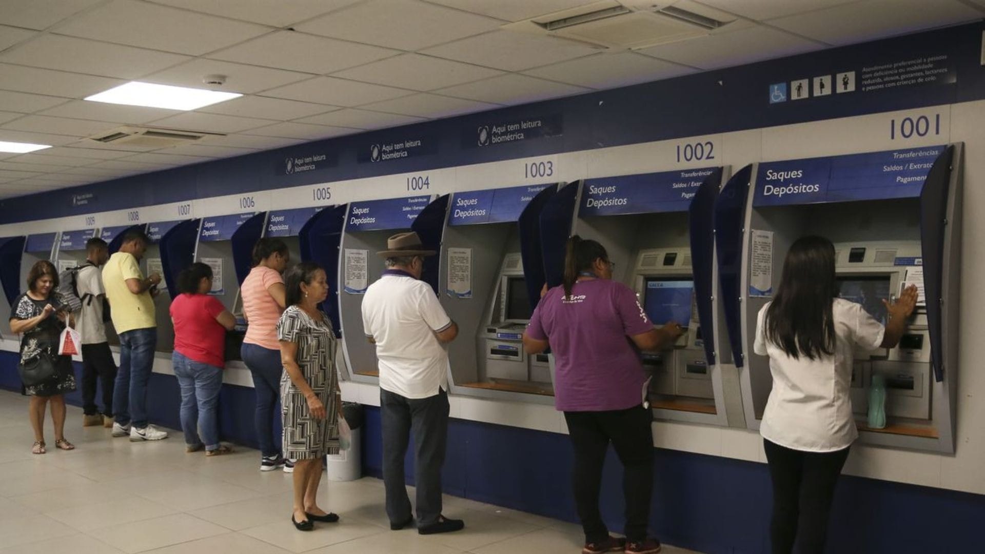 Funcionário de banco é preso em operação sobre desvio de R$ 2 milhões