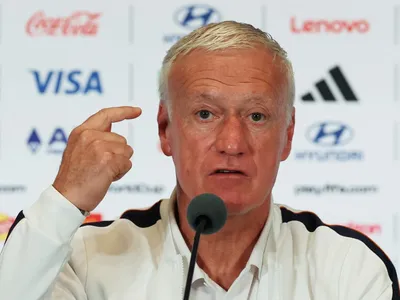 Deschamps quebra o silêncio sobre decisão que revoltou a França