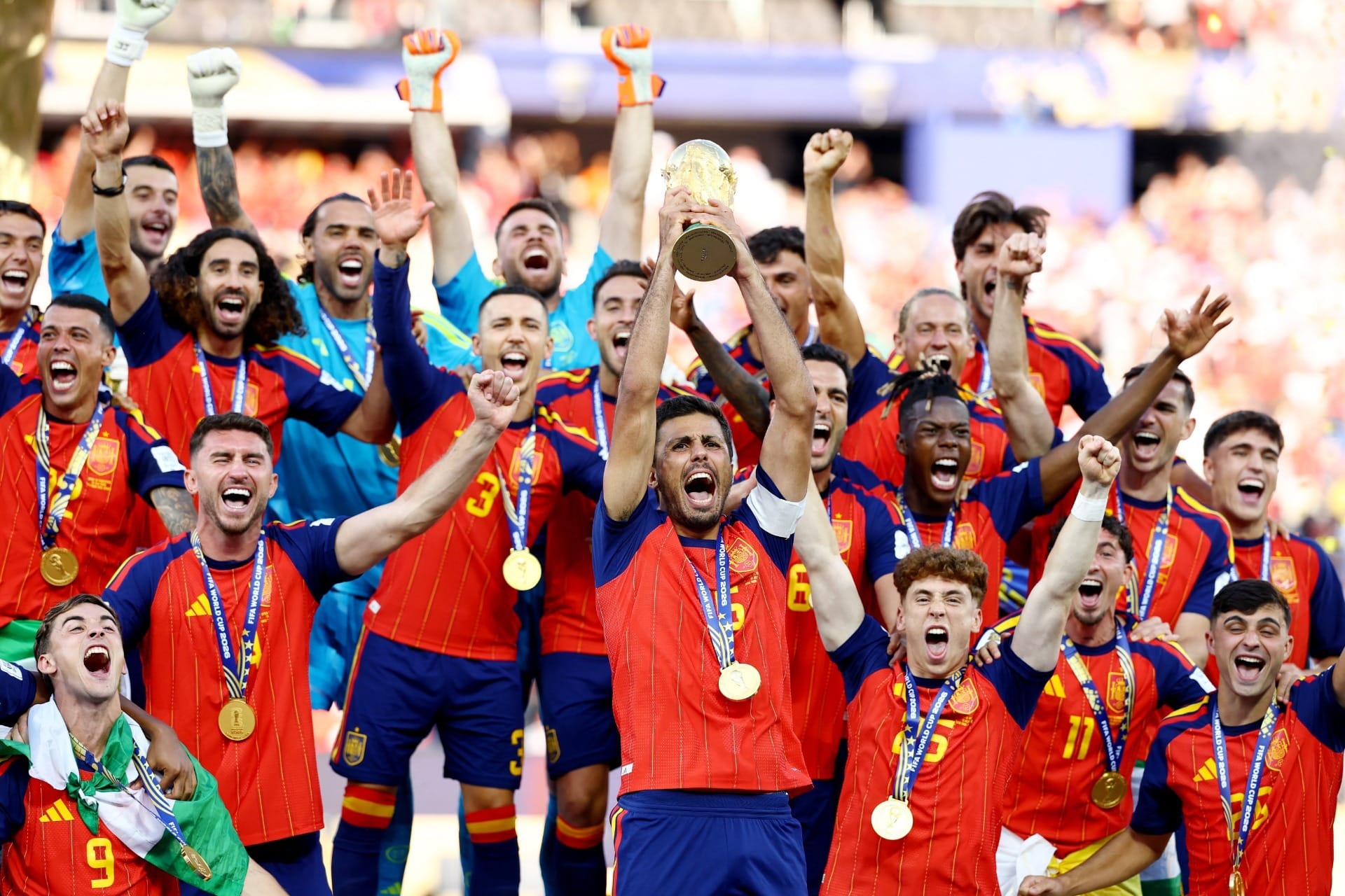 EUA fecham 309 sites brasileiros por transmissão ilegal da Copa do Mundo