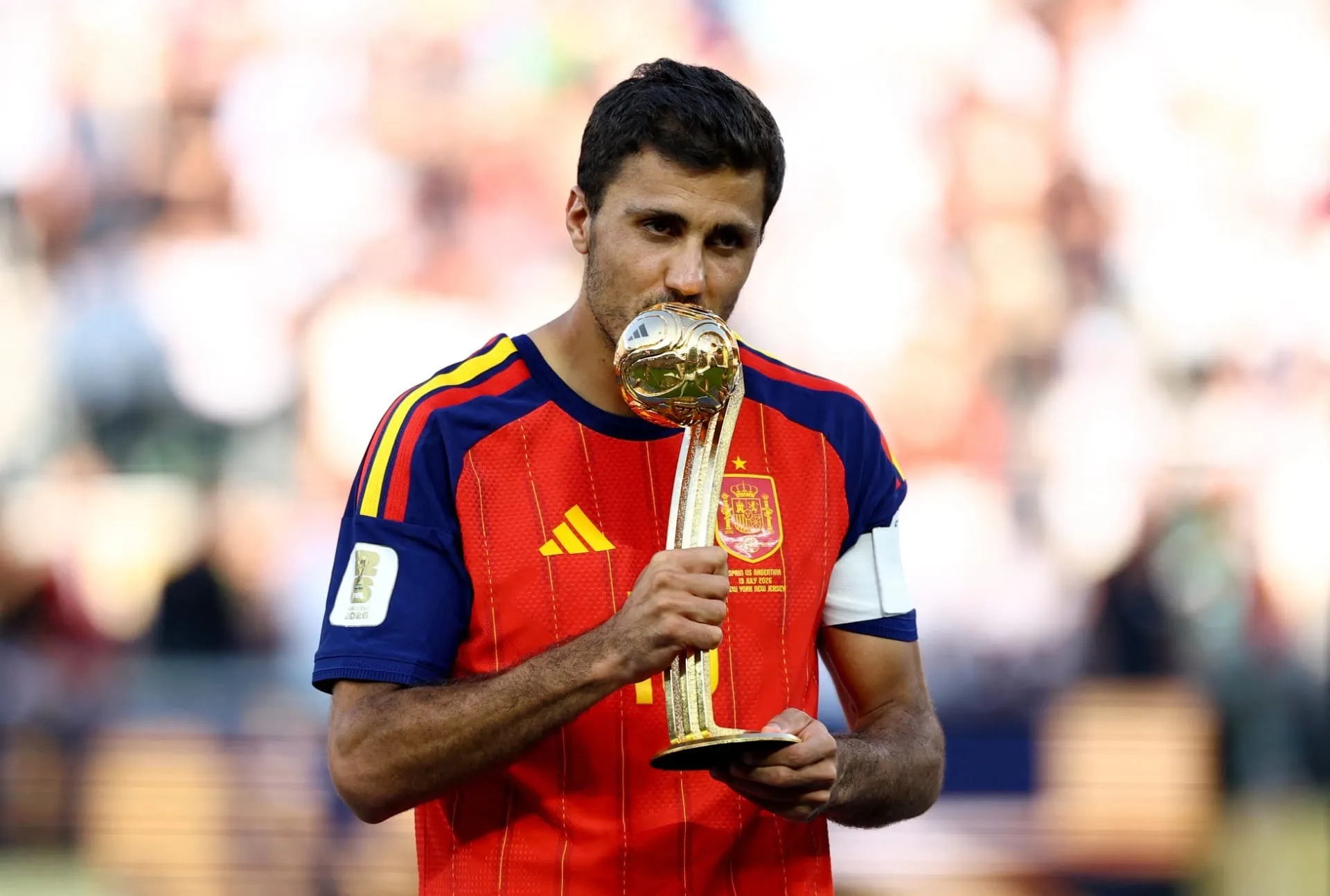 Rodri conquista o título de melhor jogador da Copa de 2026. Foto: REUTERS/Kai Pfaffenbach